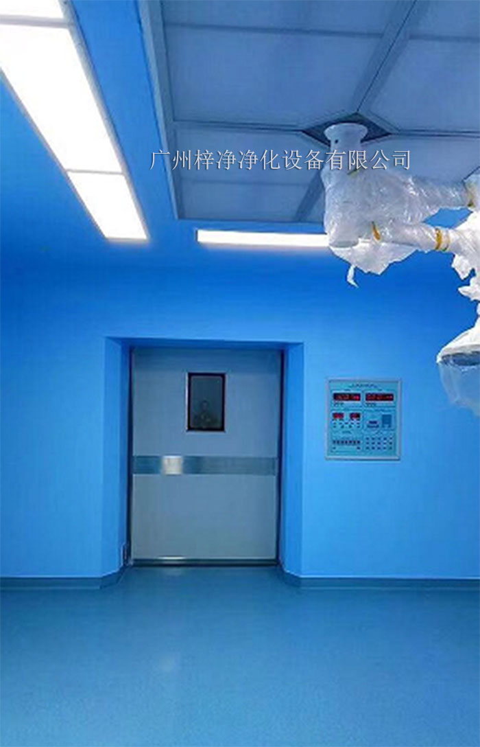 千級層流送風(fēng)天花板通過氣流補償技術(shù)，使送風(fēng)量滿足手術(shù)室內(nèi)的需求
